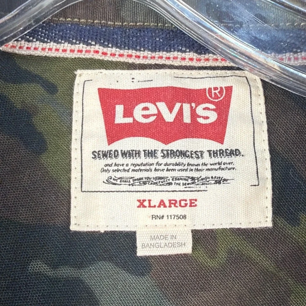 Levi's Button-Down Shirt Mens XL Camo Green Long Sleeve Cotton NEW
